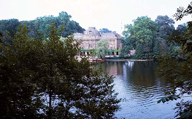 Monrepos, July 1963